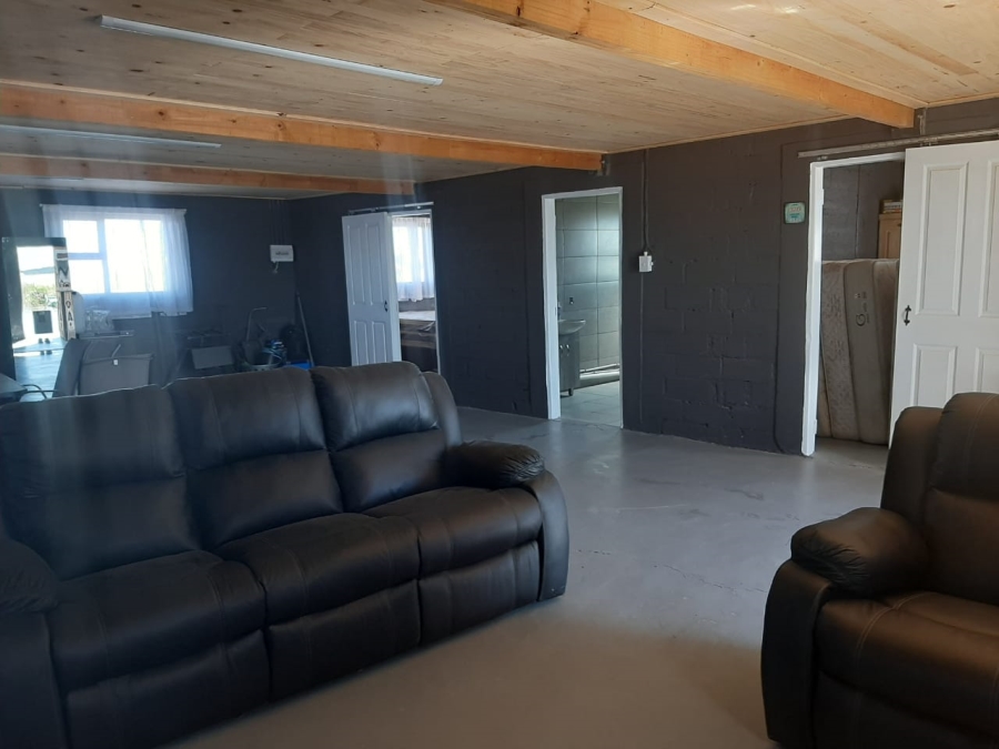 2 Bedroom Property for Sale in Heilbron Free State